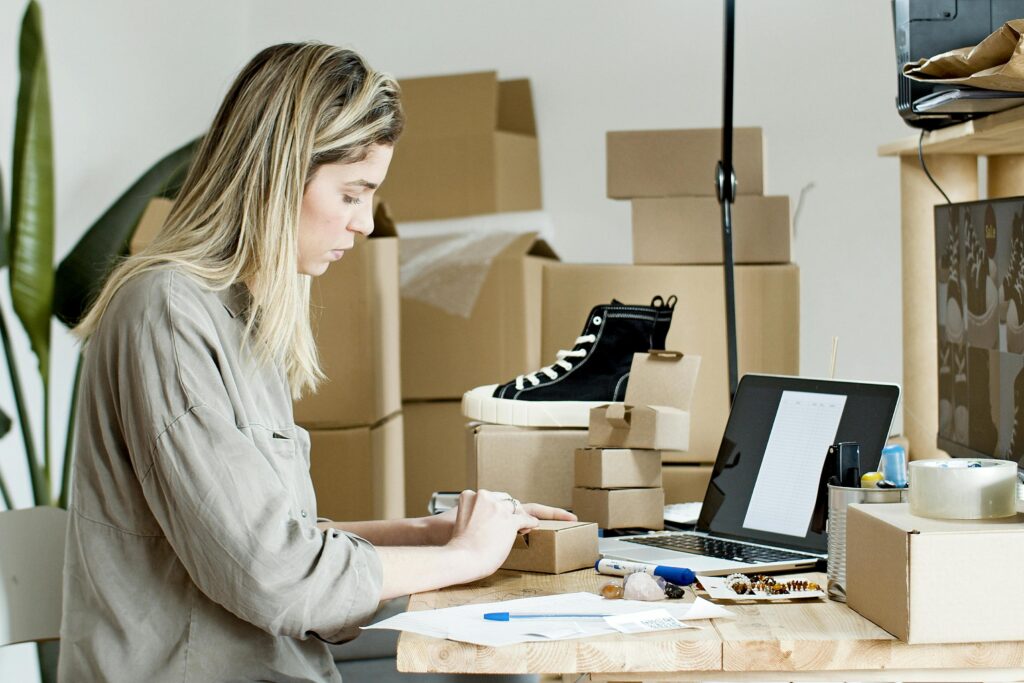 Why Profit Margins Are So Low in Dropshipping